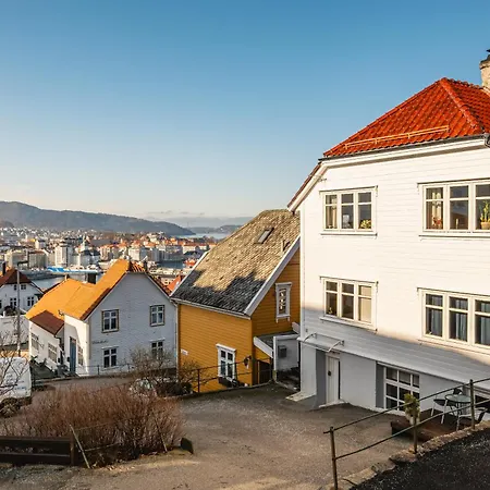 דירה Dinbnb I 400m To Bryggen & Floibanen Funicular I Quiet Neighbourhood