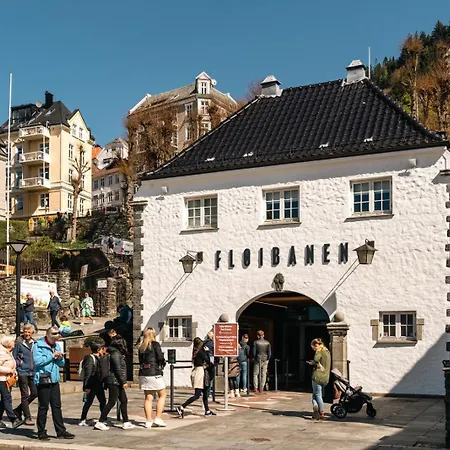 Dinbnb I 400m To Bryggen & Floibanen Funicular I Quiet Neighbourhood Appartement *